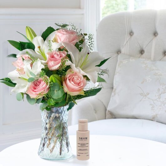 Simply Pink Rose & Lily & NEOM Super Power Shampoo